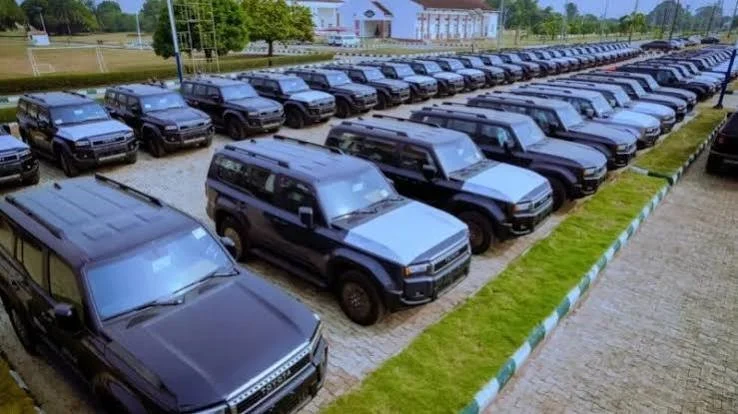 FG budgets nearly N1tn for empowerment, SUVs amid rising borrowing pressure